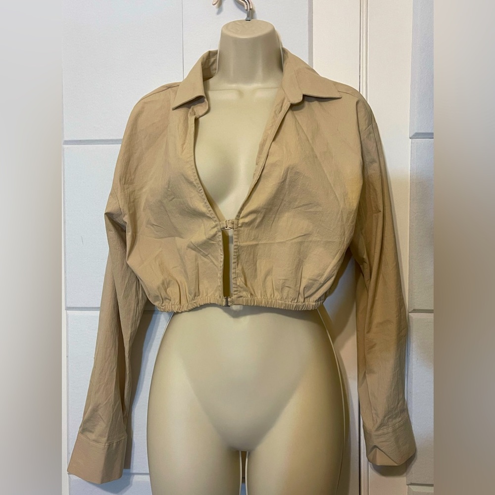 Zara crop top. Size Large.